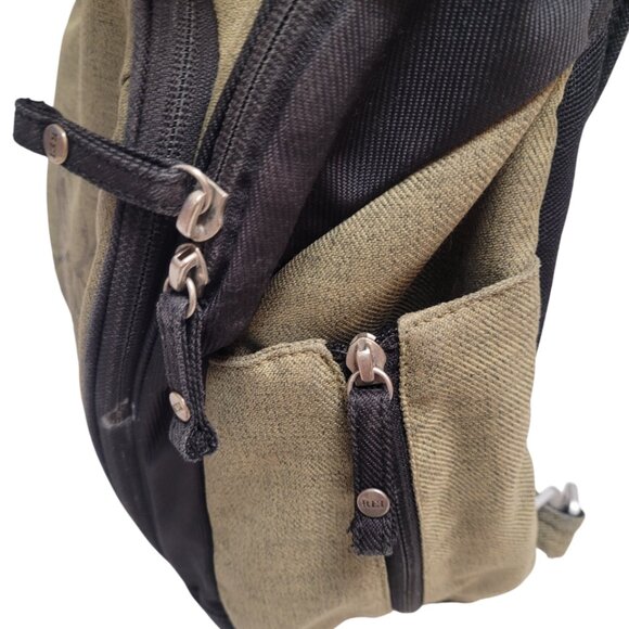 REI Nikole Day Bag Lightweight Daypack Backpack small/medium size - Picture 3 of 13